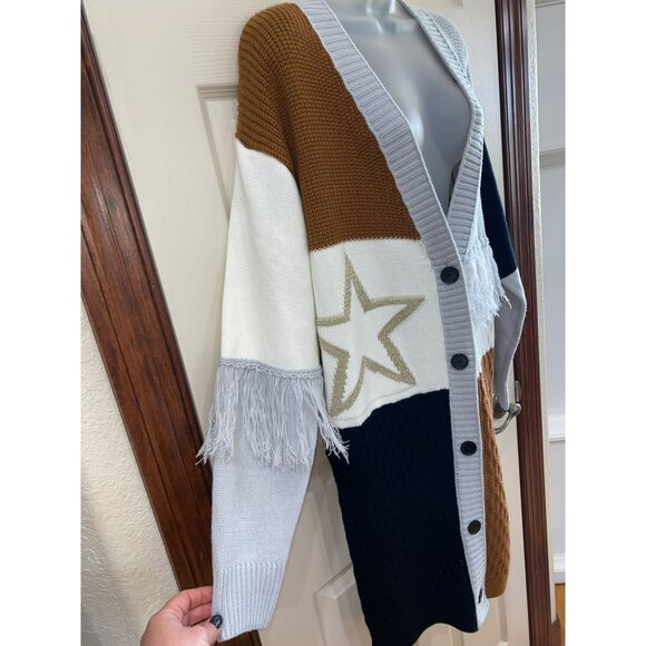 New Colorblock Long Cardigan With Fringe & Star Detail Button Closure Sunshine & - Picture 10 of 12